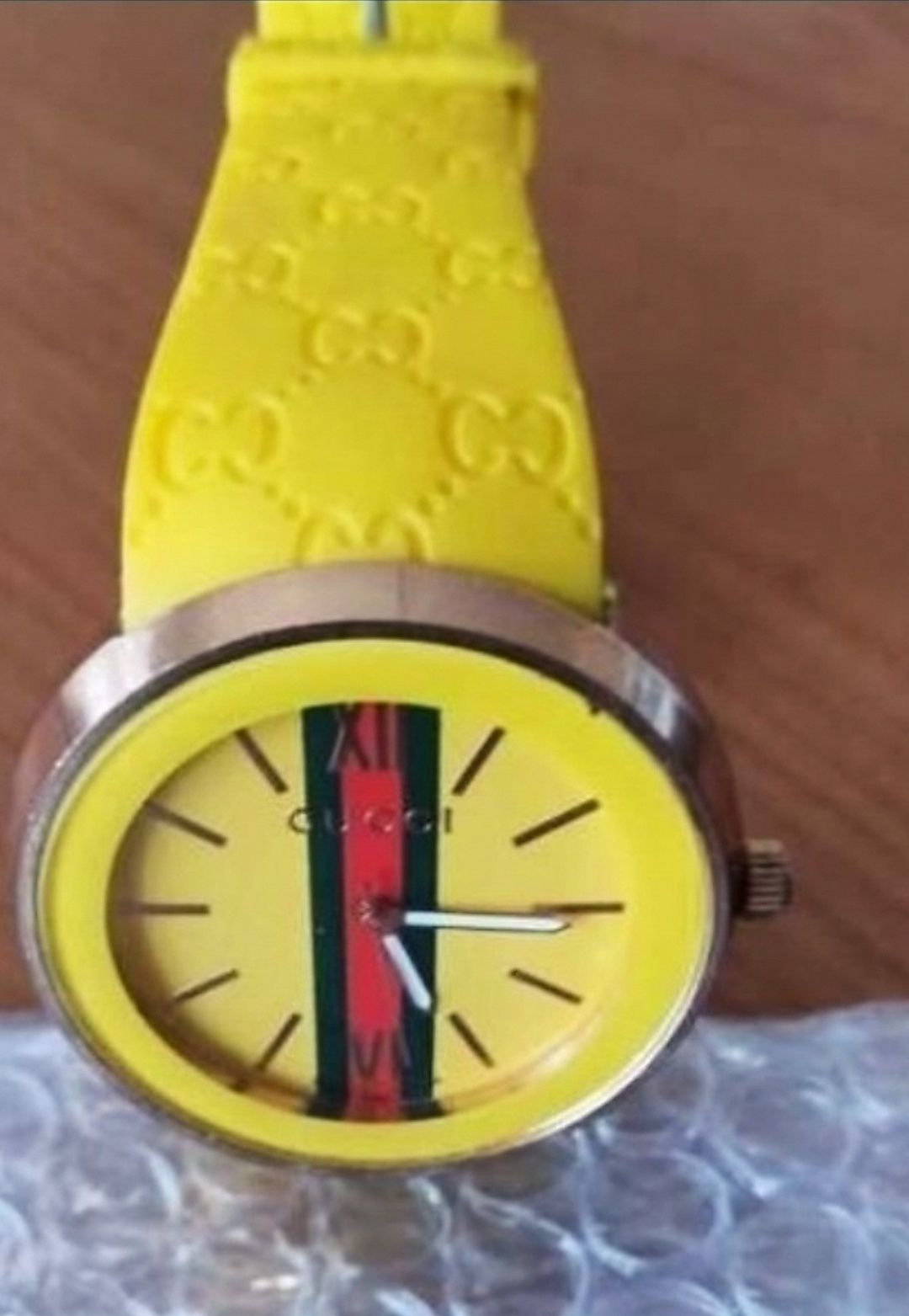 Relógio Gucci Yellow