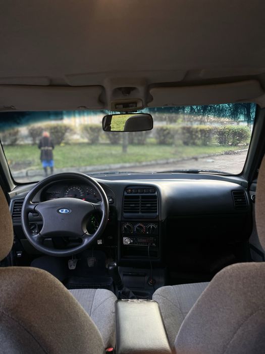 Продам ваз 2110 16v