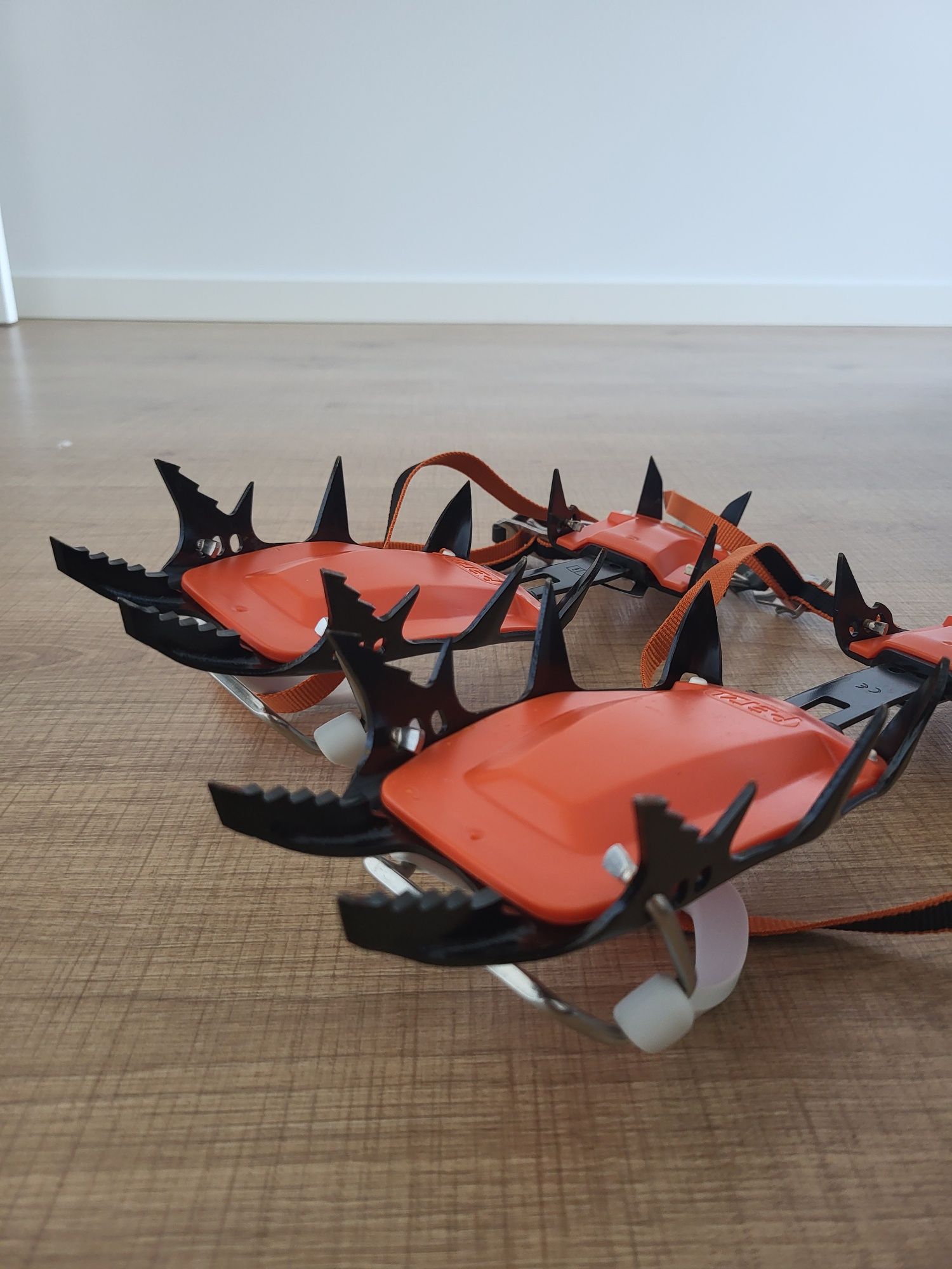 Crampons Petzl Sarken LLU