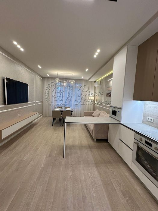 Продам квартиру ЖК Бульвар Фонтанов Київ, Саперне Поле вул.