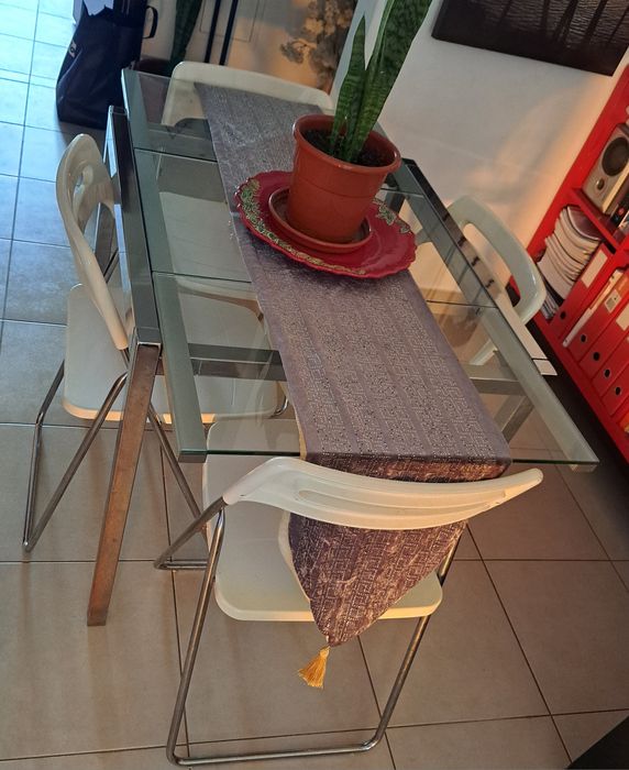 Mesa de  vidro extensível