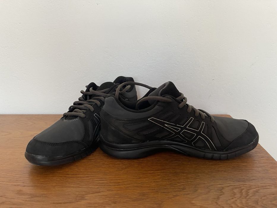 Кросівки asics gel ayami-shine розмір38 устілка24см