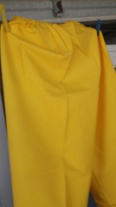 Fato de chuva impermeável