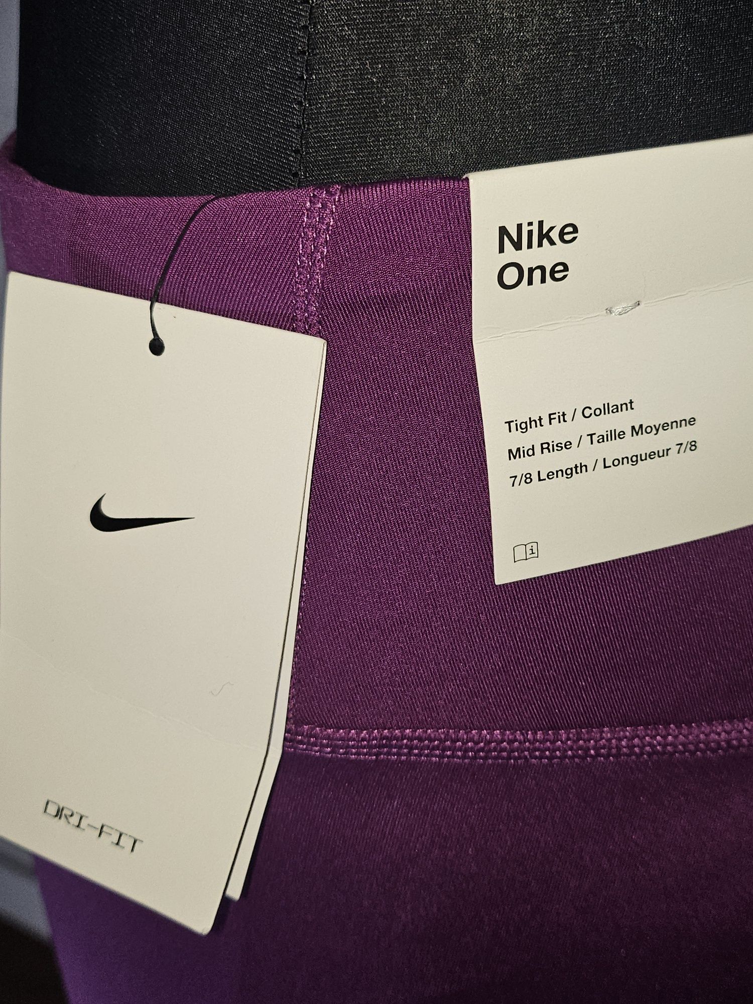 NIKE ONE. Leginsy