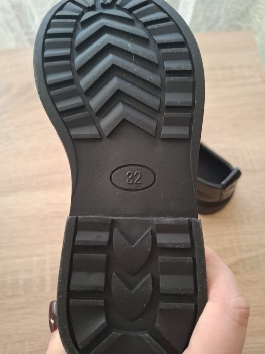 Лофери для дівчинки