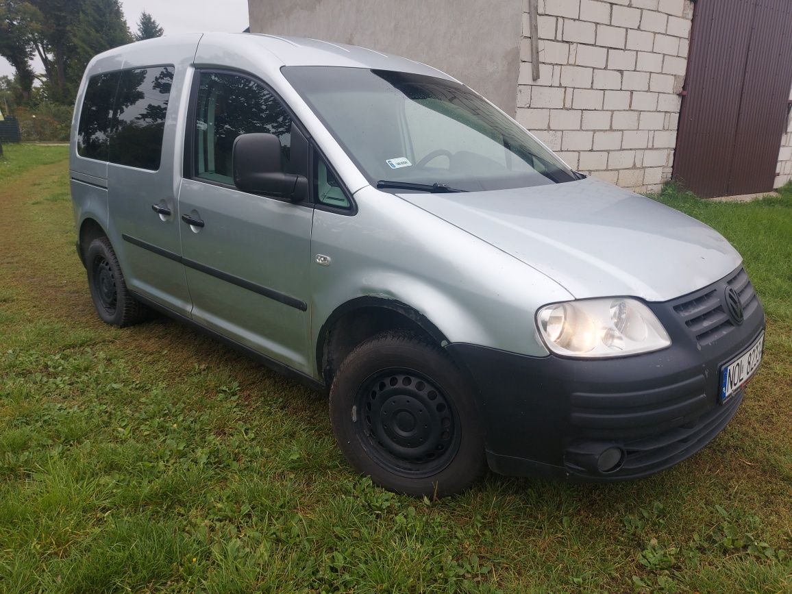 Sprzedam vw caddy wersja osobowa 1,9tdi