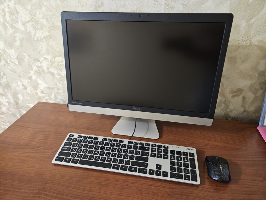 Asus Vivo AiO V221ID моноблок