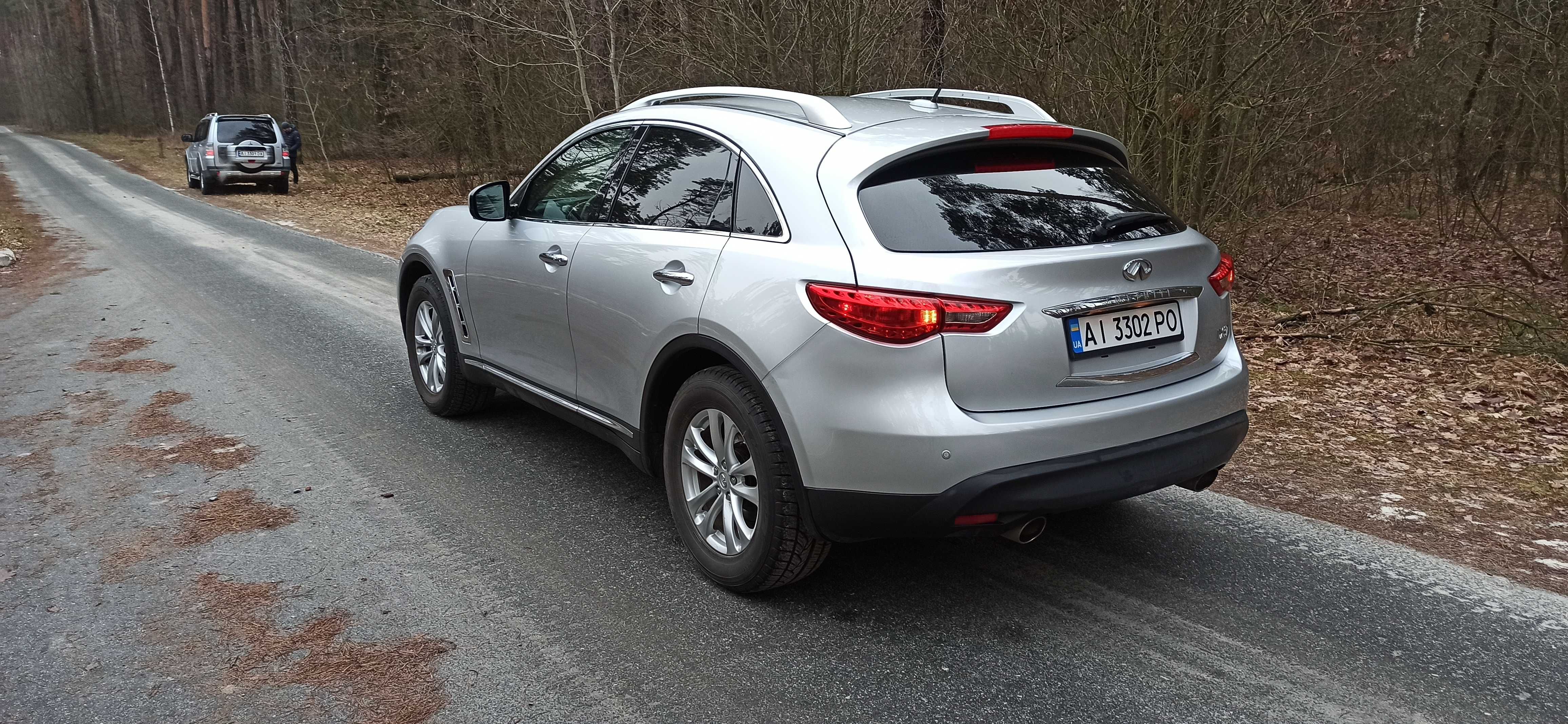 Infiniti FX37 2012\10 Рестайлінг