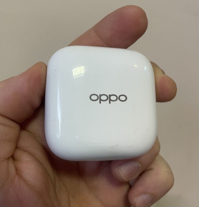 Кейс для наушников Oppo Enco W51, ETI21 б/у