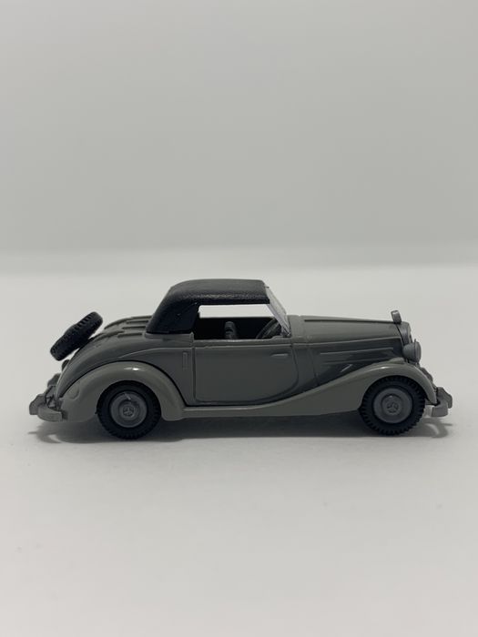 Mercedes 170 S da Praliné escala H0 1/87