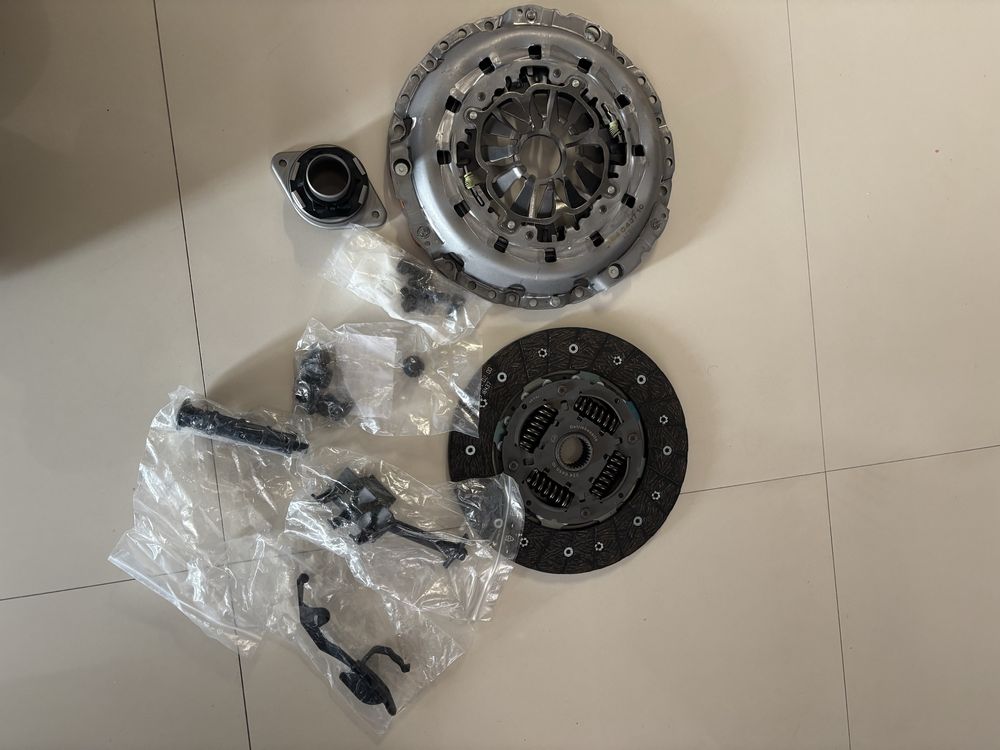 Sprzęgło Audi A4 B8 2.0TDI