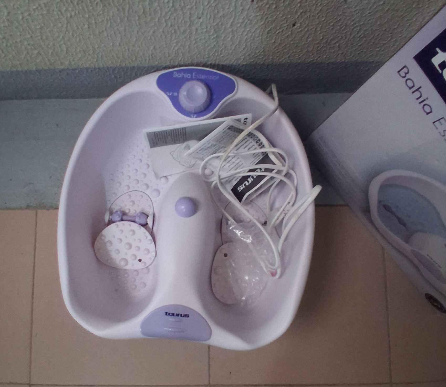 Massajador de Pés - Taurus Bahia Essential - NOVO