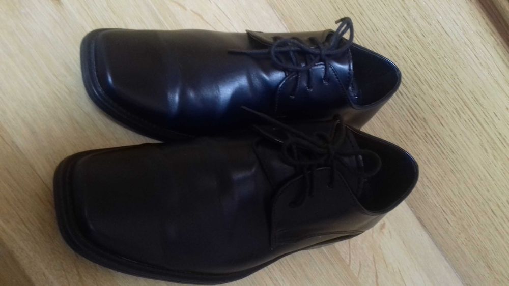 buty czarne dla chłopca skóra Emel komunia