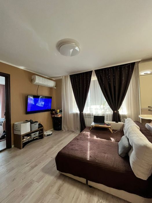 Продаж затишної квартири з ремонтом та меблями