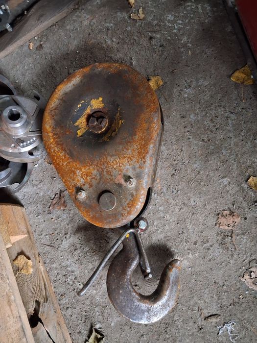 Блочок на кран балку 3.2т