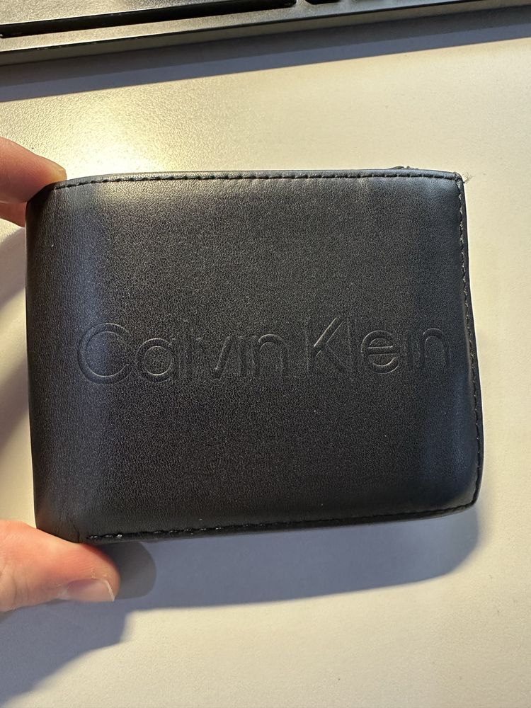 Carteira Calvin Klein - Pele genuína