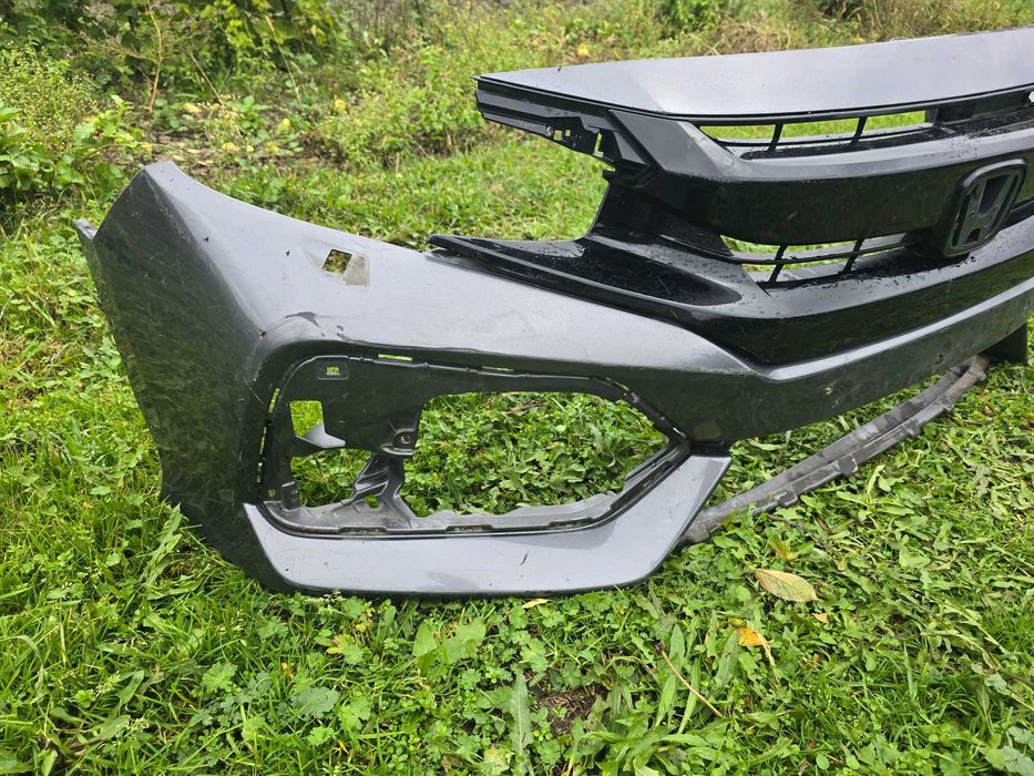 zderzak przód Honda Civic X 10