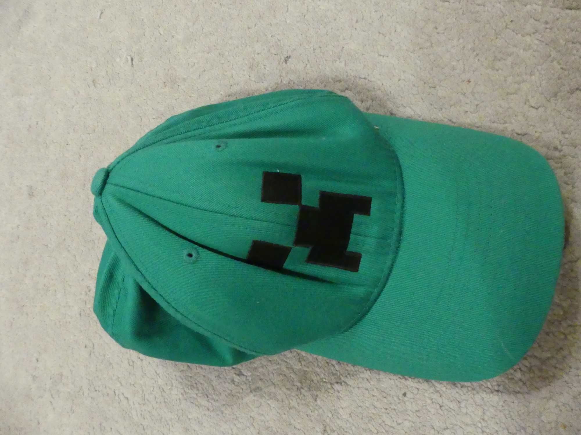 Nowa czapka z daszkiem, motyw minecraft