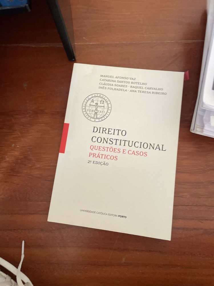 Livros direito usados