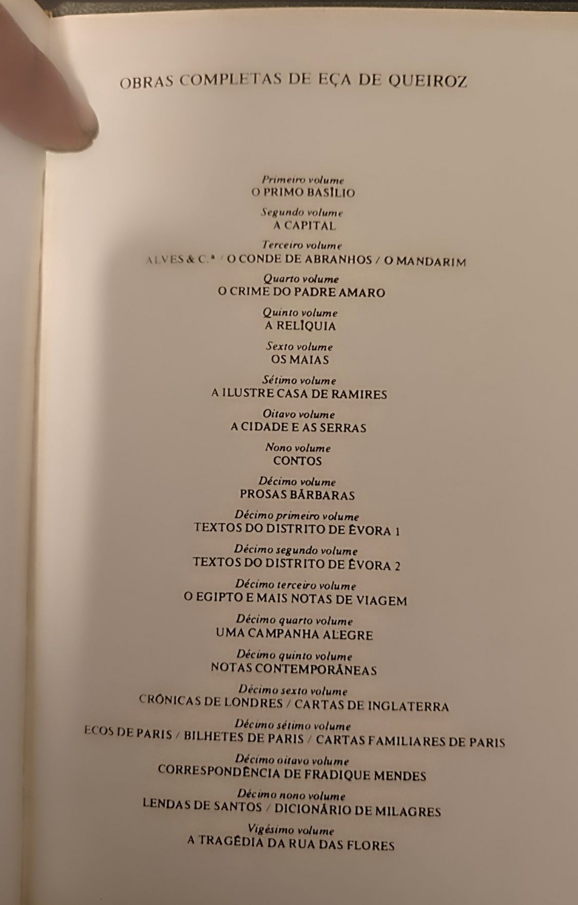 Colecção Livros antigos ( Eça de Queiroz , Camilo Castelo Branco, etc)