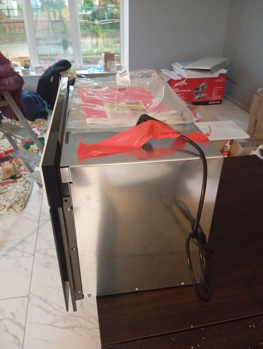 Мікрохвильова піч cylinda