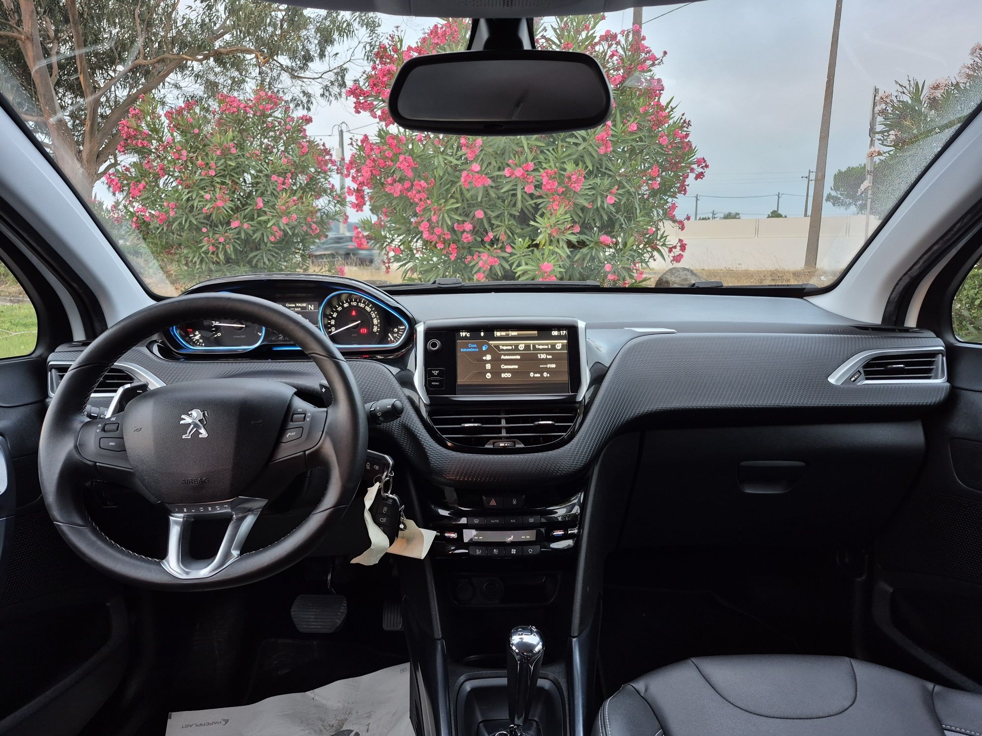 Peugeot 2008 - AUTOMÁTICO - 50.000KM | GARANTIA | ALLURE