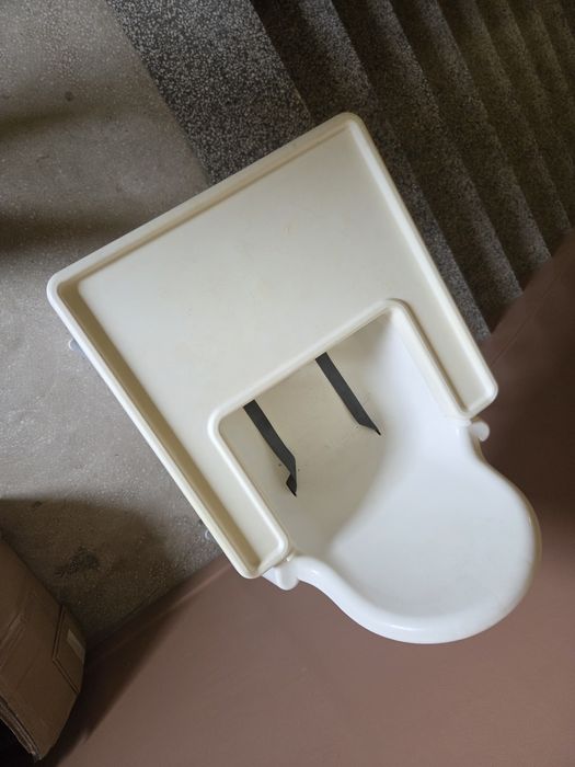 Krzesełko do karmienia dla dziecka IKEA