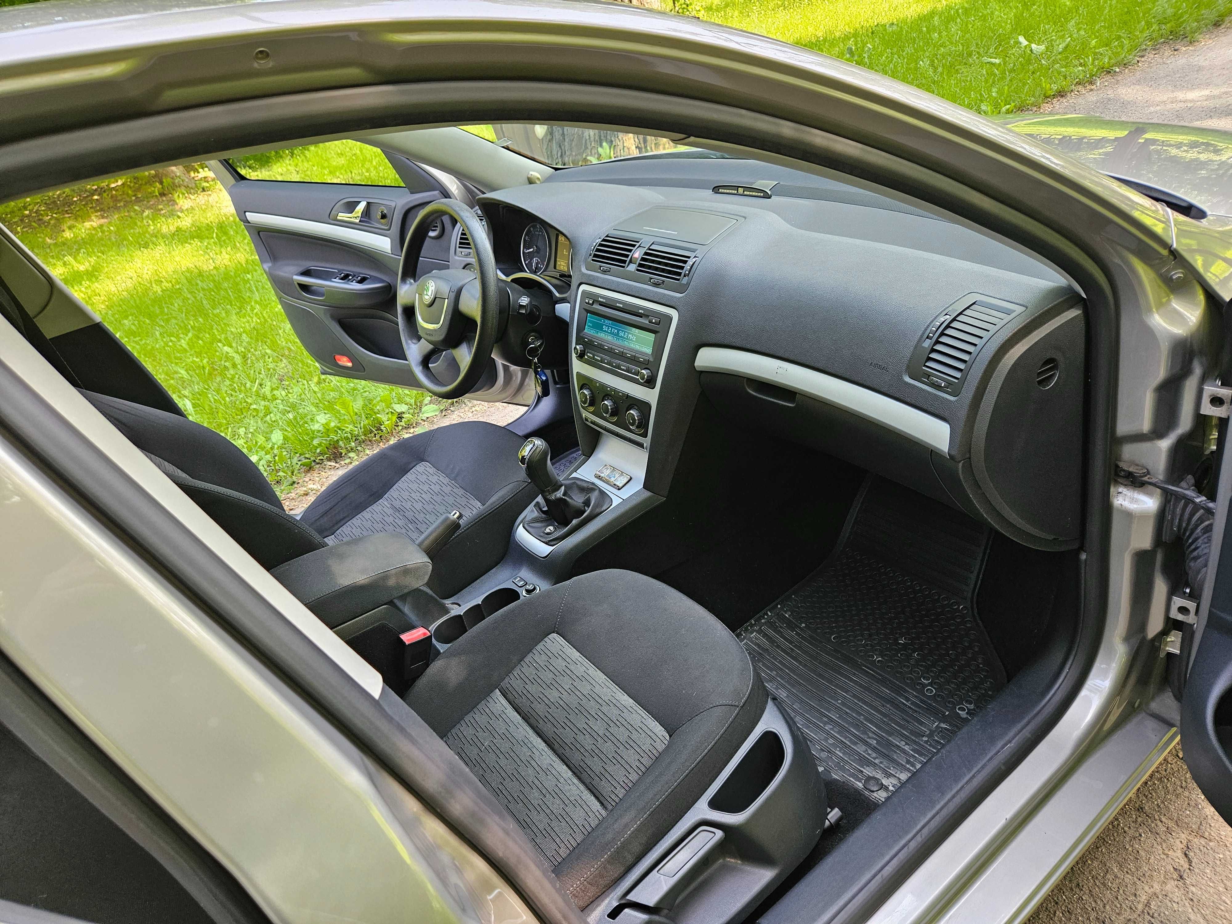 Skoda Octavia 1.8 TSi Офіційна!