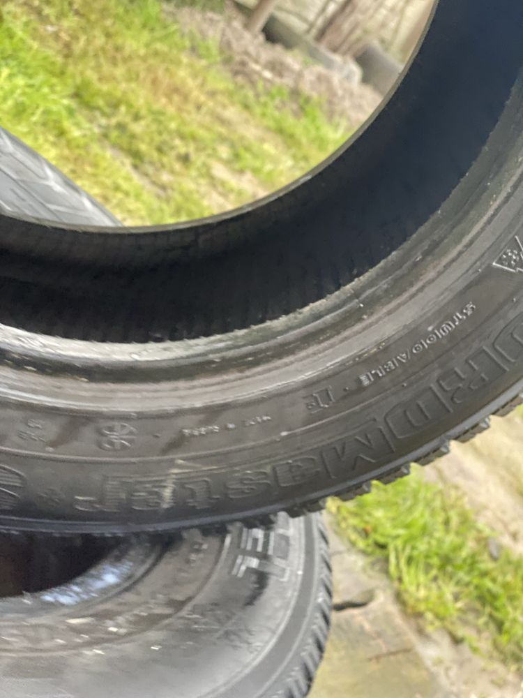 Продам два колеса 175/70R13