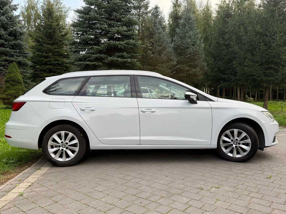 Seat Leon 1.5 ECOTSI 2019r. 131 KM. Salon Polska