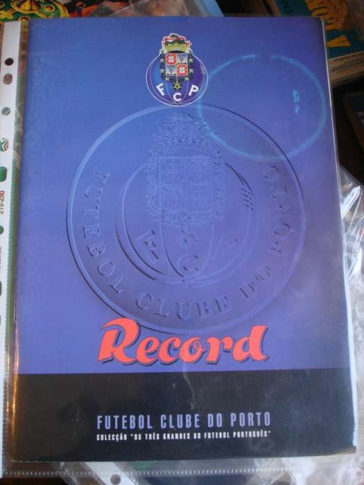 Vendo medalhas ( moedas) do sporting ,Benfica e Porto do jornal record