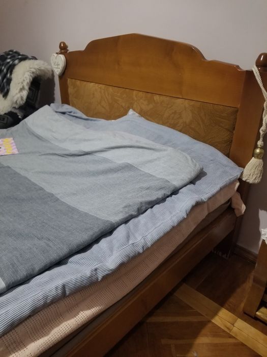 ліжко двоспальне дерево