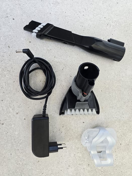 Bissell SpotClean Cordless 3681N odkurzacz piorący bezprzewodowy