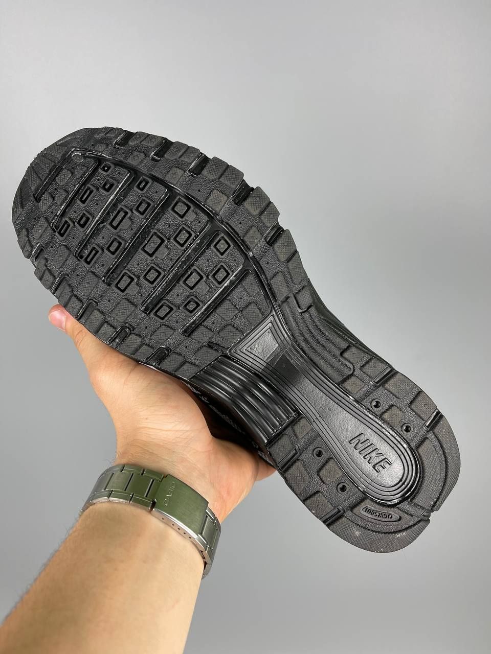 Кросівки чоловічі nike p-6000 Black&Grey  розмір 42