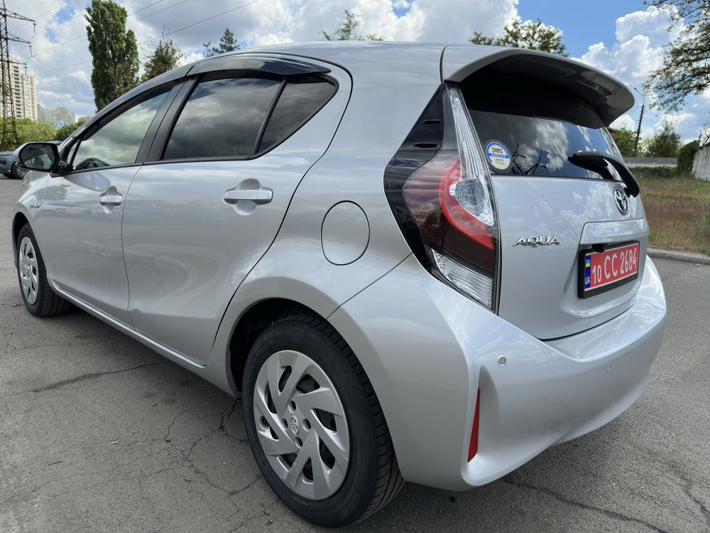 Продам Toyota Aqua 2019 рік 1.5 гібрид 11500$