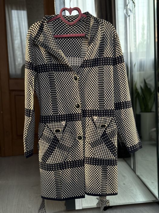 Стильний кардинан,розмір М