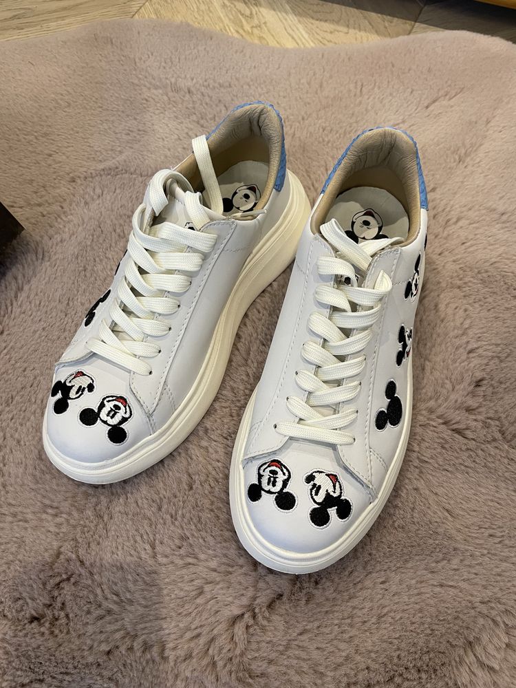 Sneakersy Michael Kors ,MOA rozmiar 38 Myszka Miki