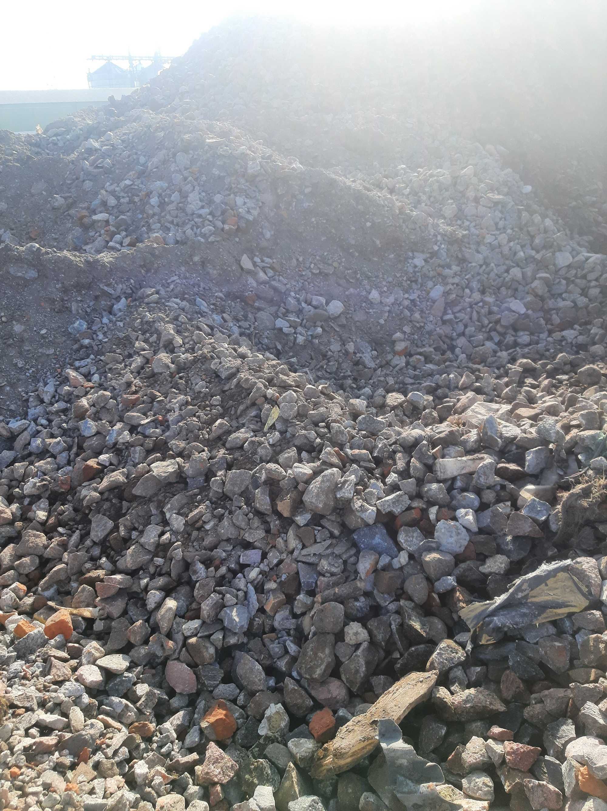 Gruz,destrukt,kliniec, kamienno betonowy z kruszarki, utwardzenie,