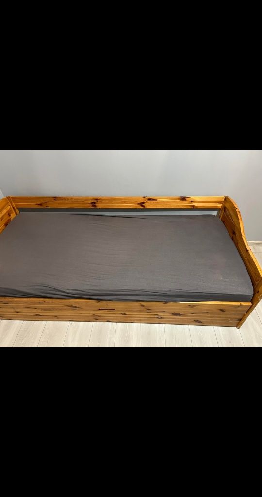 Łóżko drewniane 90x200 z materacem Janpol