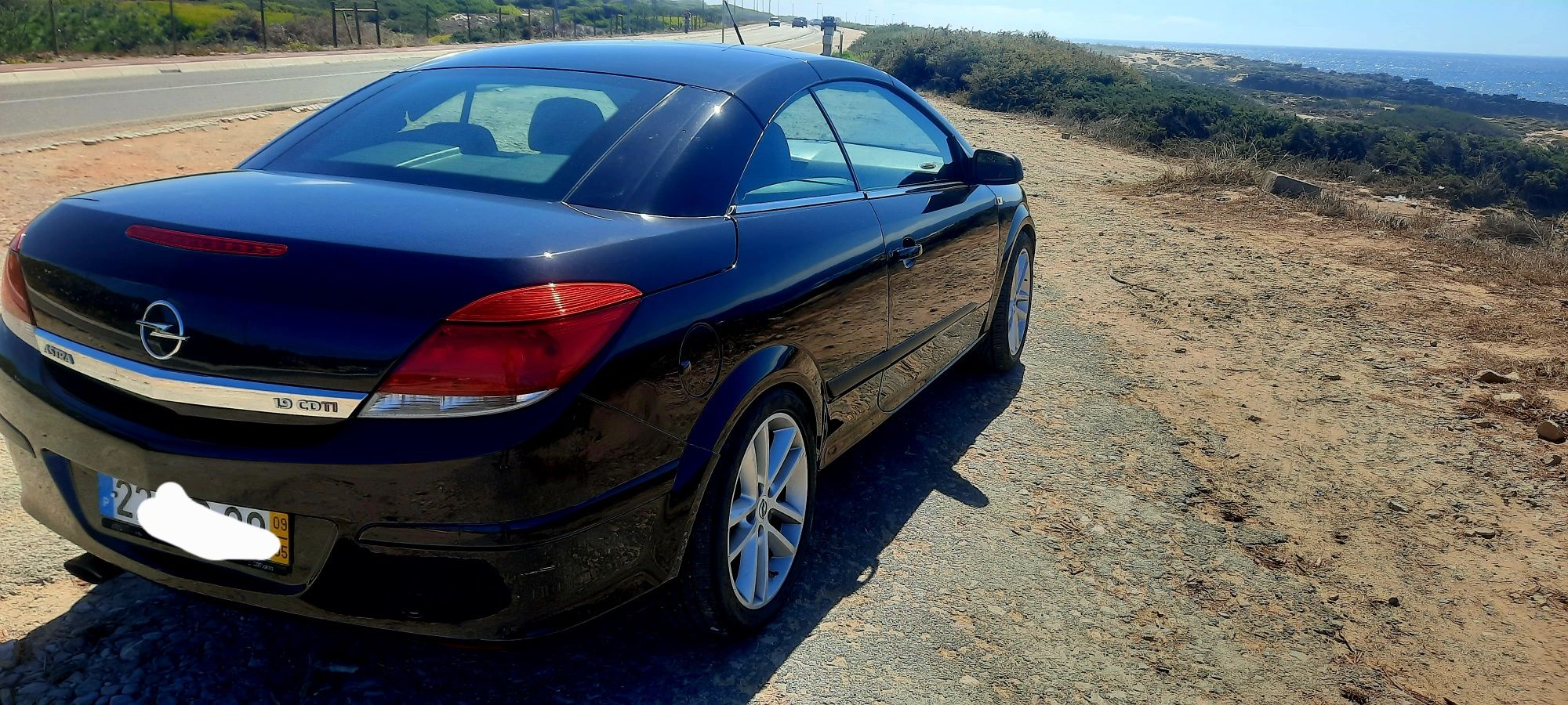 Opel astra twintop cabrio 1.9 CDTI 150CV