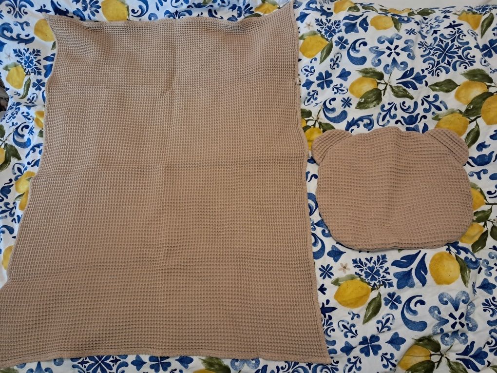 Komplet do spania poduszka+kocyk muminky