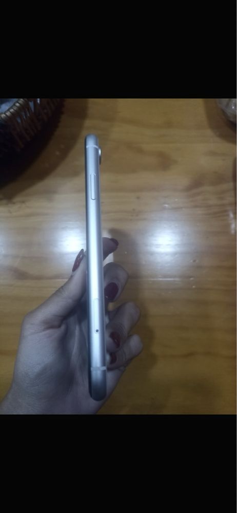 Iphone XR branco