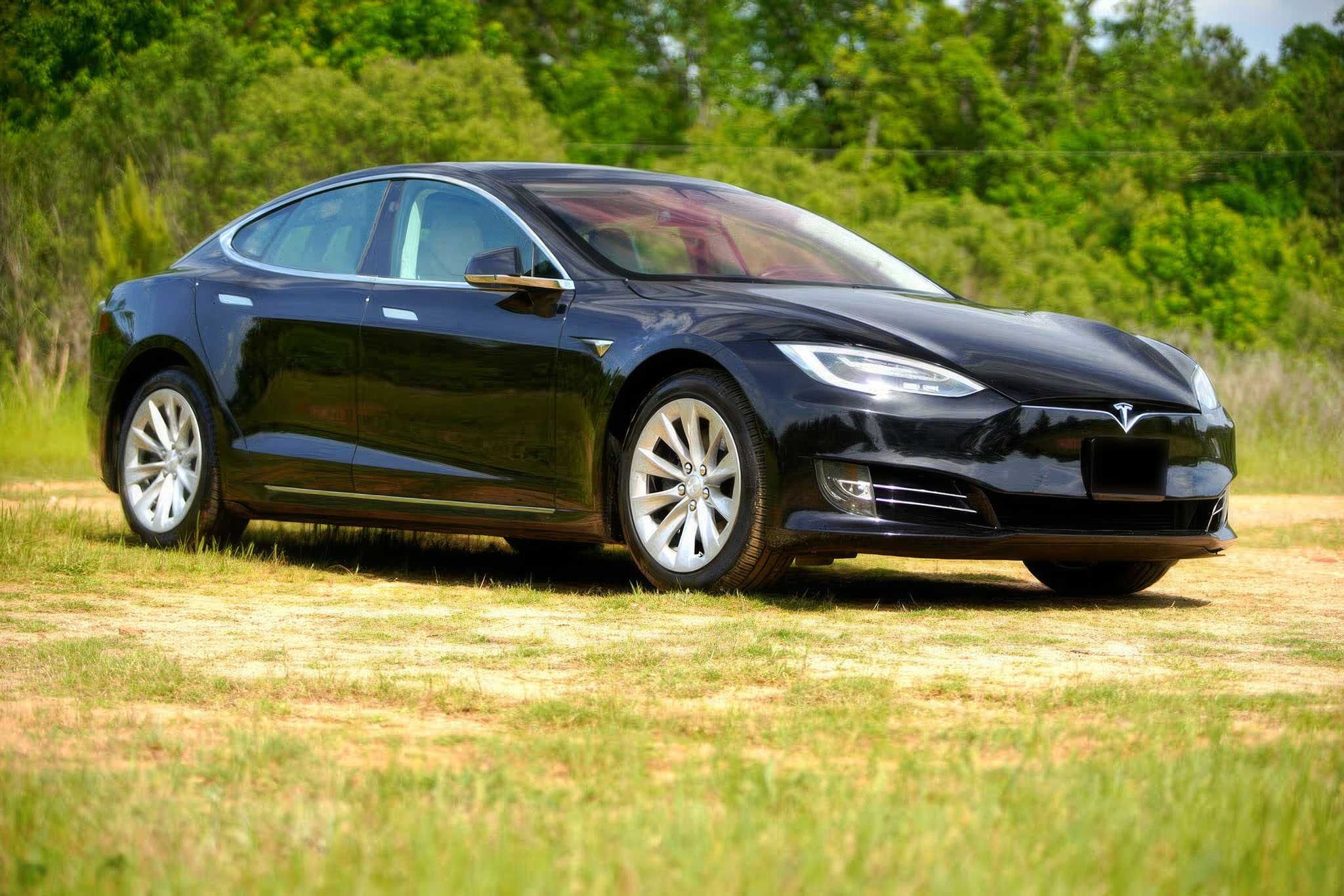 2018 Tesla Model S 75D