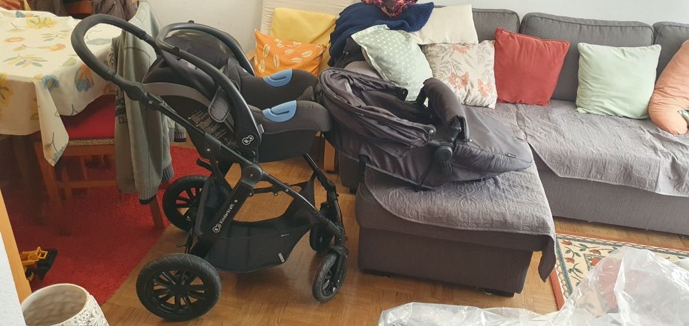 Carrinho bebé Kinderkraft Moov 3 em 1