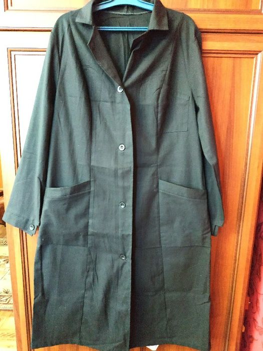 Продам халаты рабочие женские