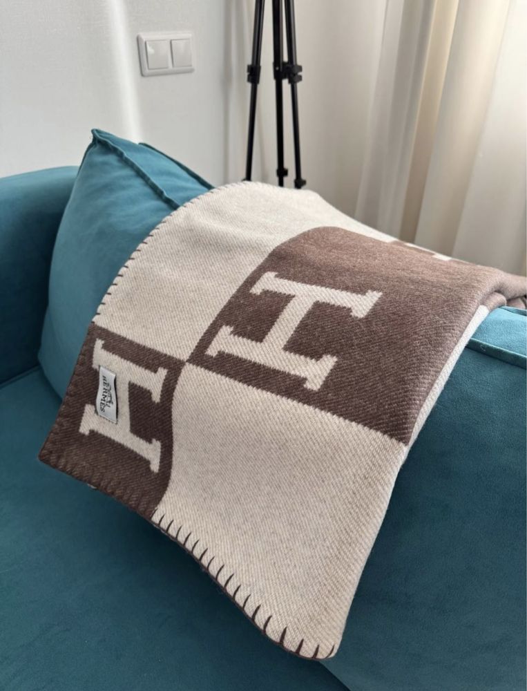 Hermes плед