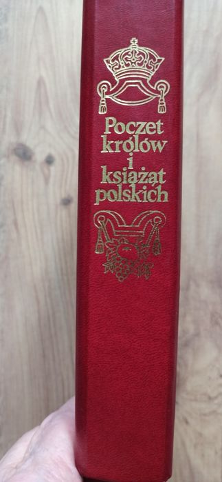 Poczet Królów i Książąt Polskich - stan doskonały.