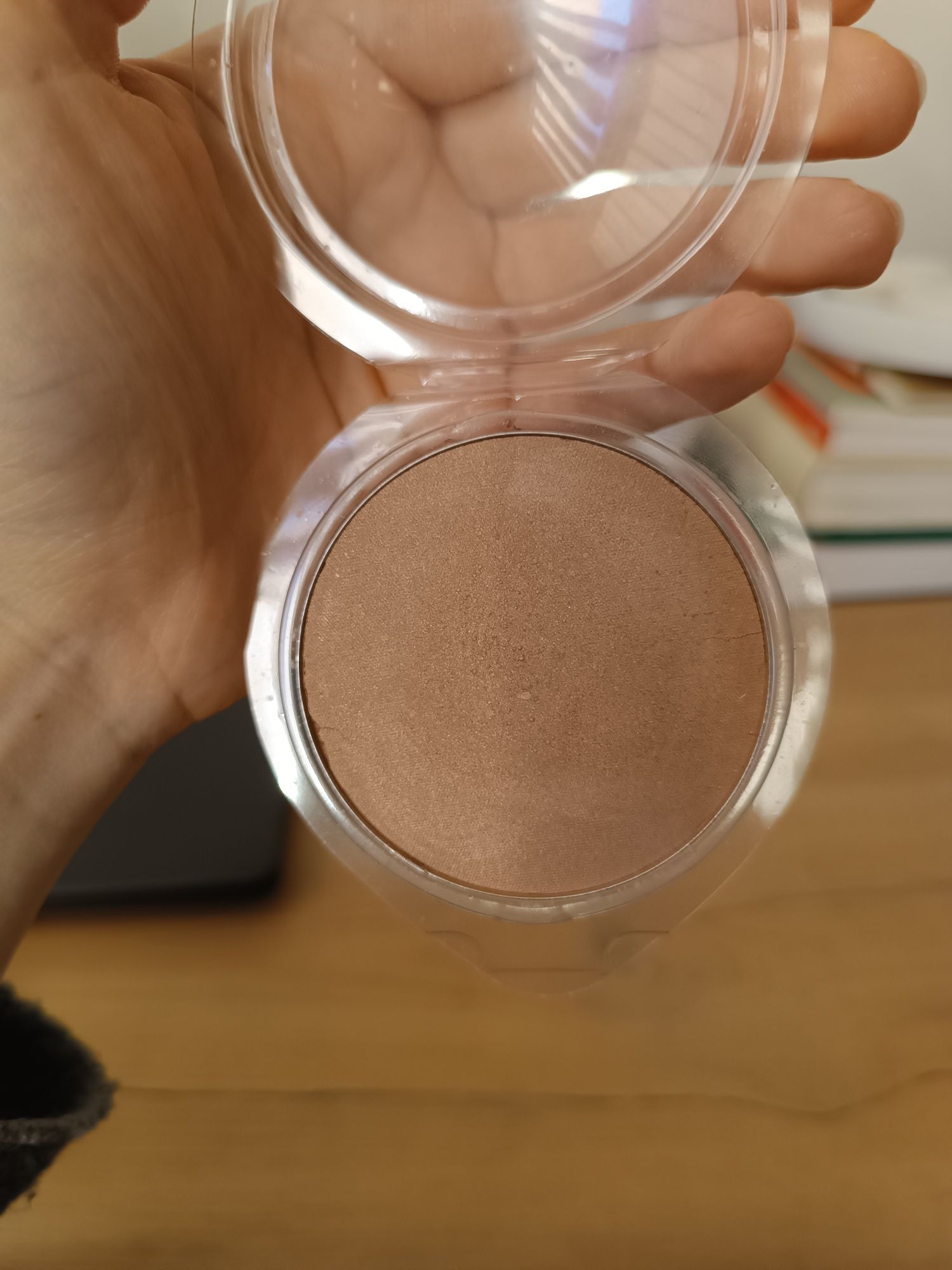 Bronzer Bell - wkład
