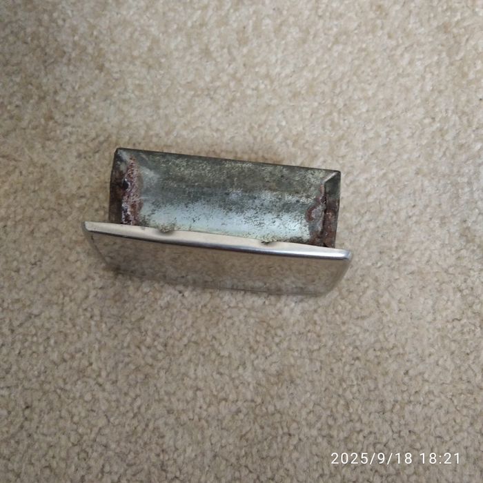 Попільничка ваз ( хромована)