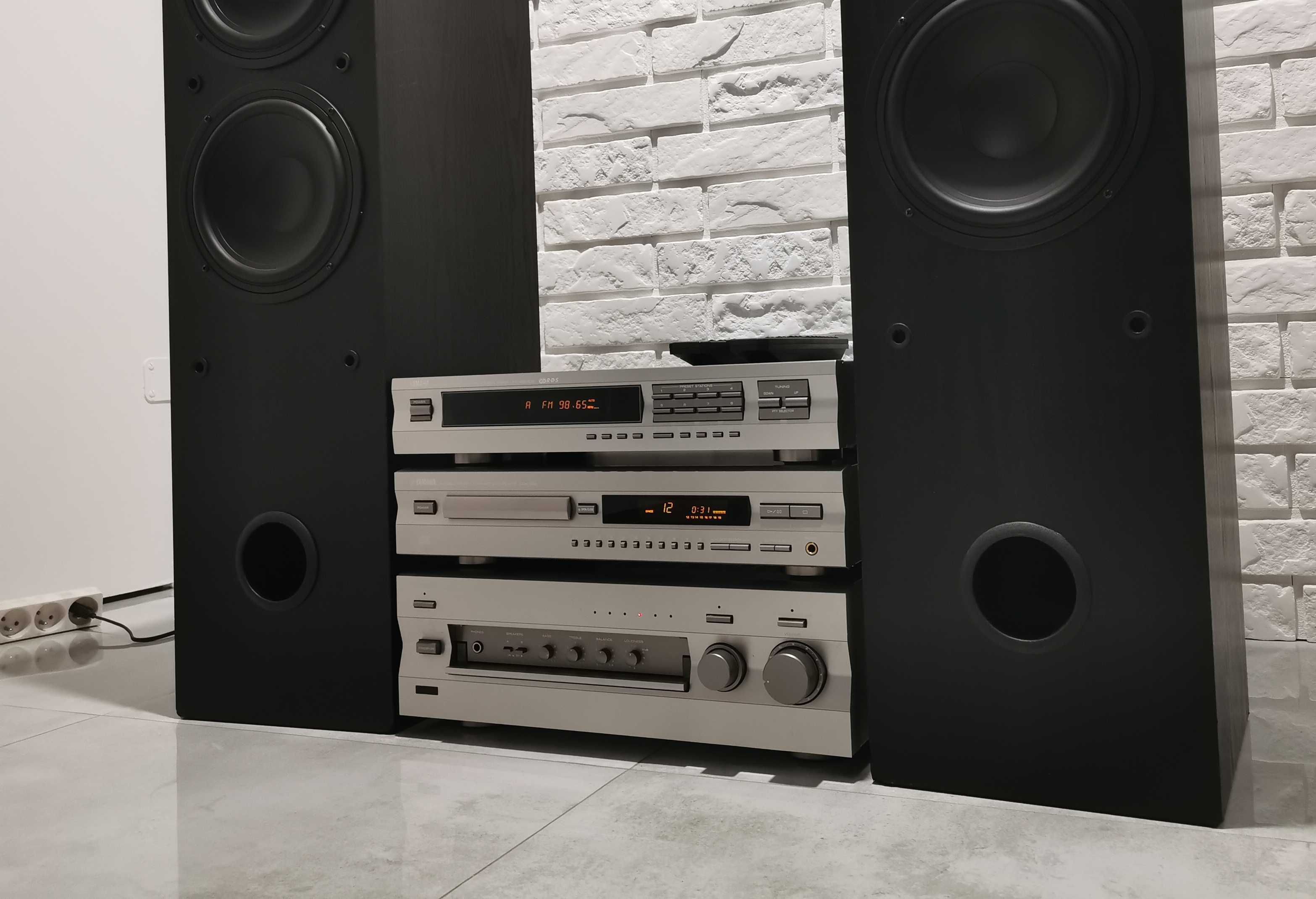 Zestaw Stereo Yamaha AX-396  Kolumny Dynalab SDA 2.8
